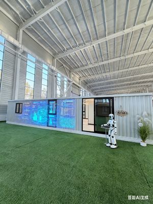 İç Boyutları U11540 * G6060 * Y2240 Mm, 18 Kalınlığında Yangına Dayanıklı Çimento Fiber Zemin ve Bull 30 * 30 Düz Lamba ile 40ft Genişletilebilir Konteyner Ev