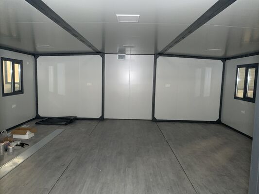 Islak ve ses yalıtımı, 30-40 yıllık ömür süresi ile ıslak-kuru ayrılama banyosu olan katlanabilir 20ft konteyner